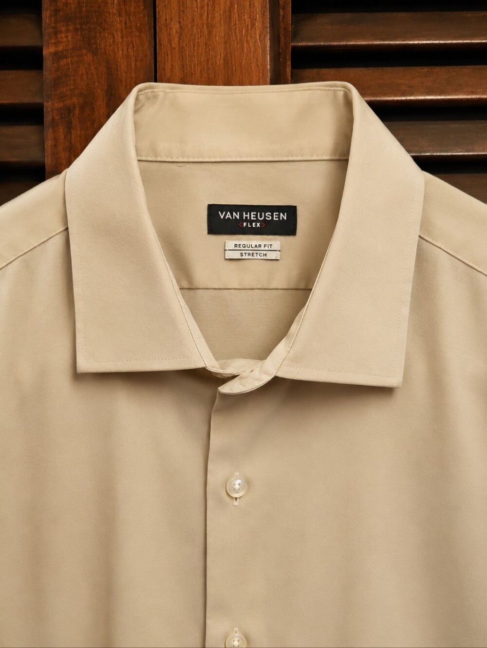 Van Heusen Sand Beige Long-Sleeve Dress Shirt 15 1/2 Neck 32/33 Arm Length